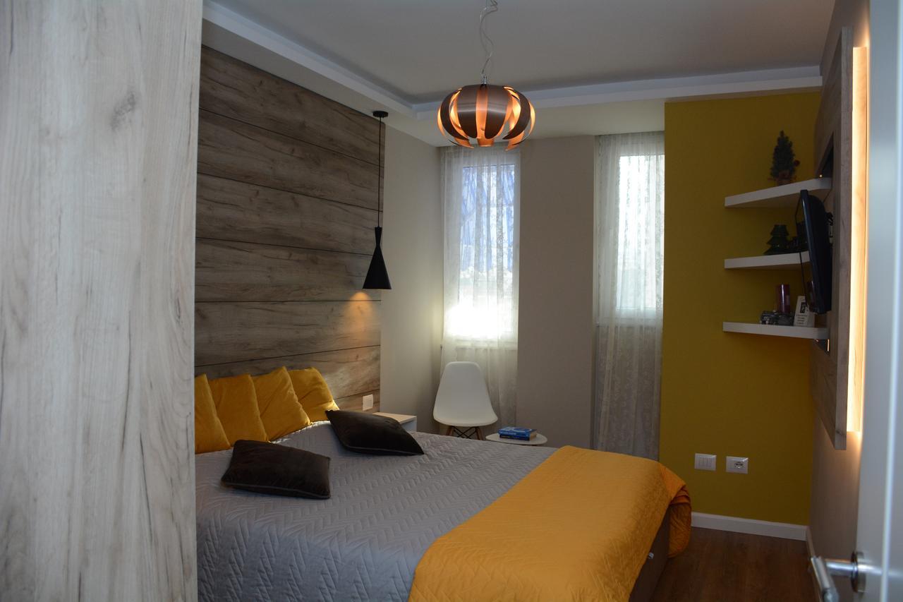 Central Luxury Apartment Tirana Exterior foto